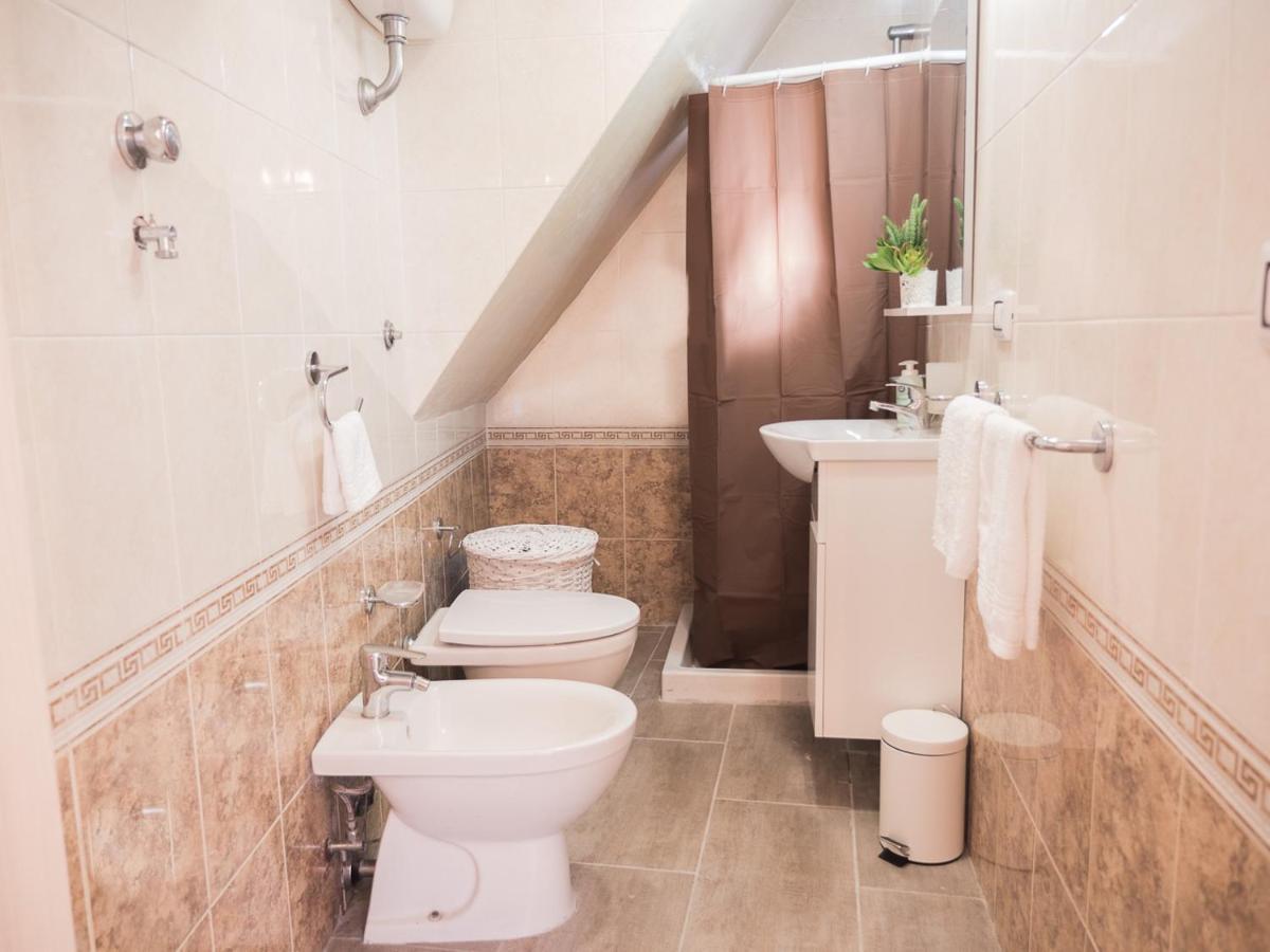 Chiaia Premium Flat, Center, Near Seaside Apartamento