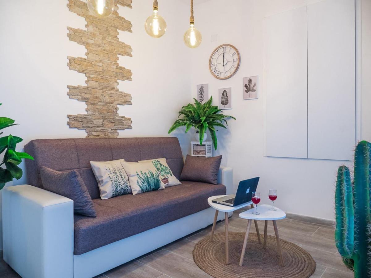 Chiaia Premium Flat, Center, Near Seaside Apartment Naples